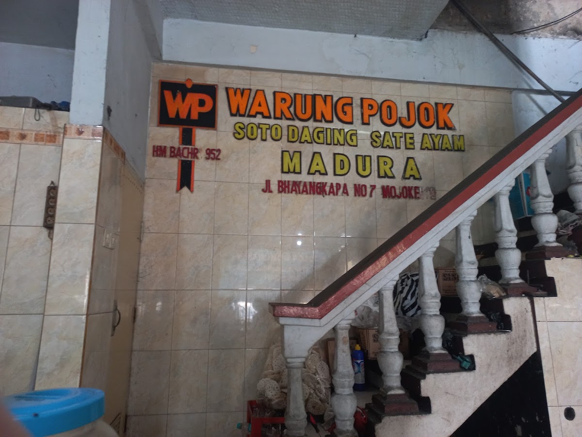 Warung Pojok H.M. Bachri - Soto Daging & Sate Ayam