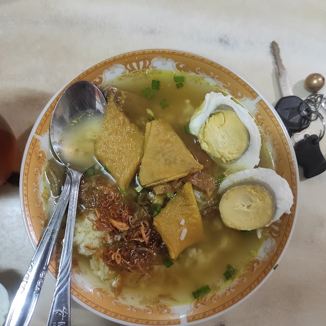 Soto Daging Campur