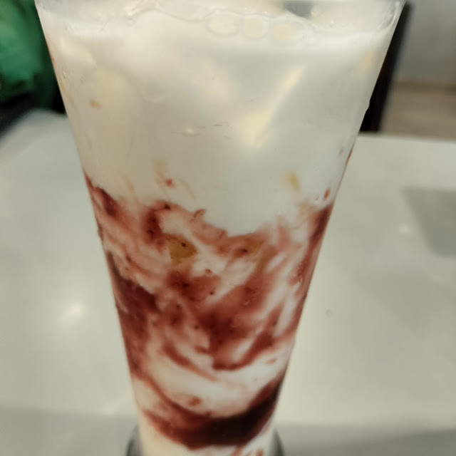 Milky Strawberry
