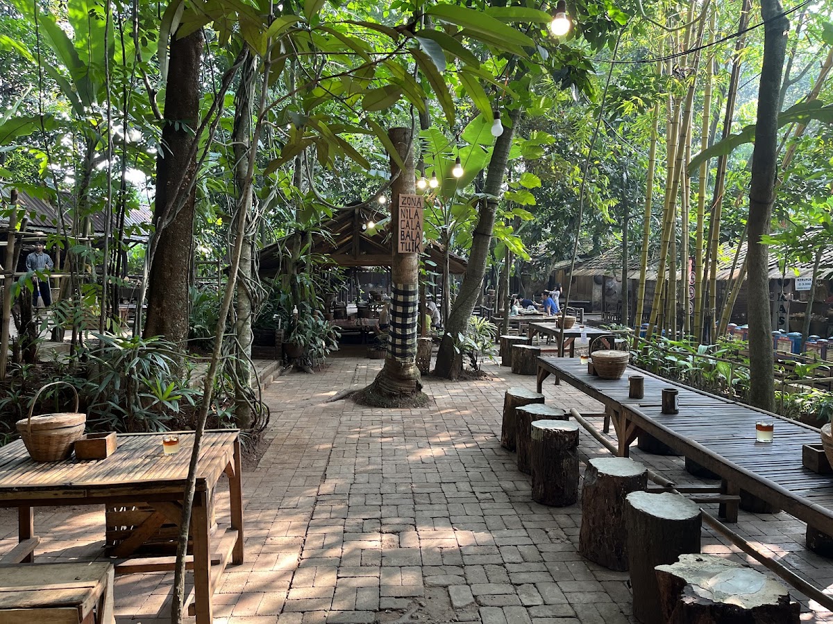 Warung Tuman BSD