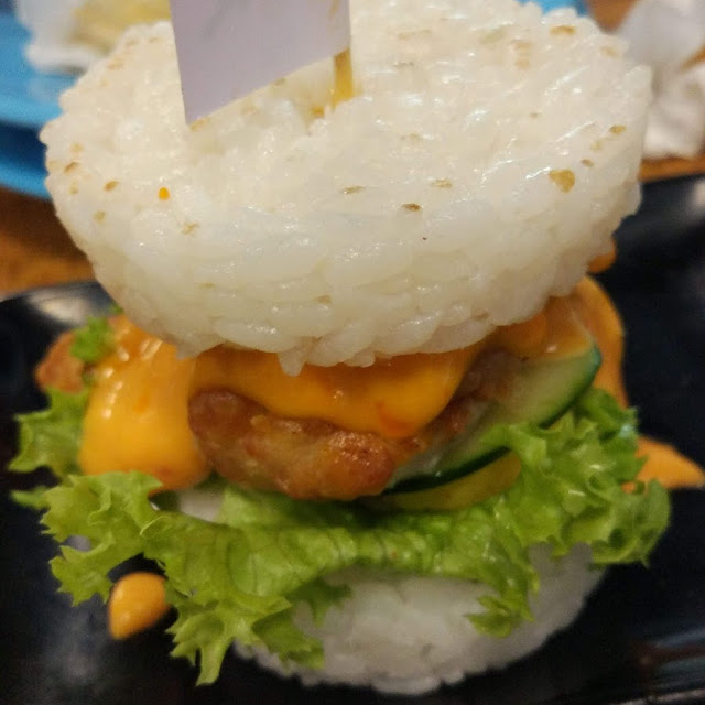 Hot & Spicy Tori Karaage Burger