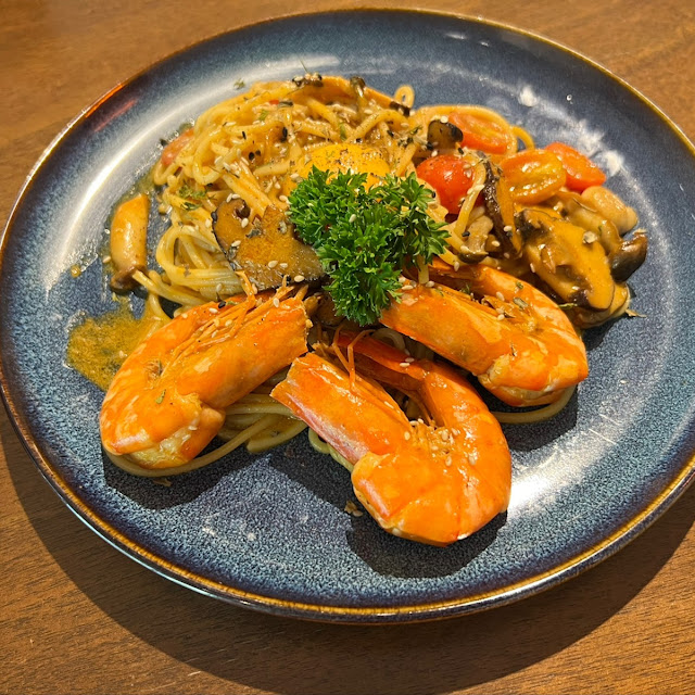 Shrimp Curry Laksa Pasta