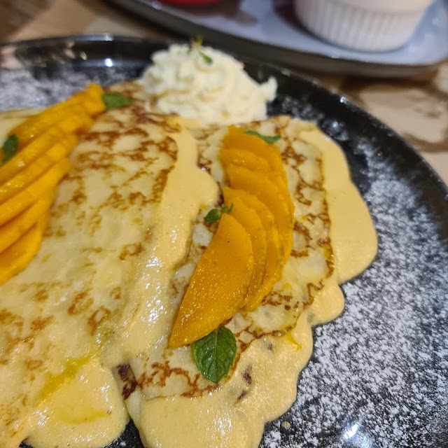 Mango Crepe Samurai