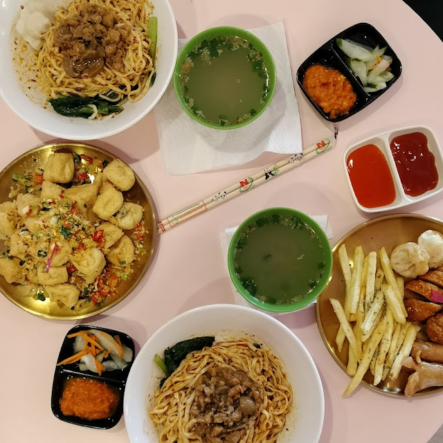 Mie Pangsit Chili Oil