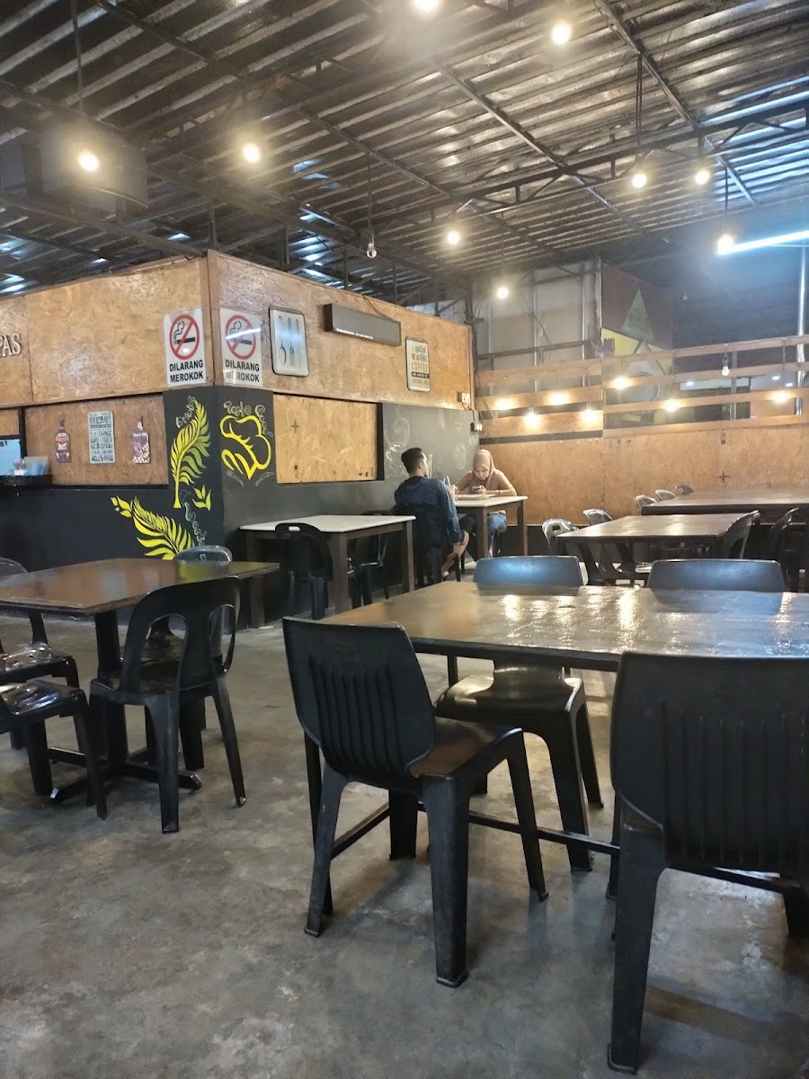 Western Kempas