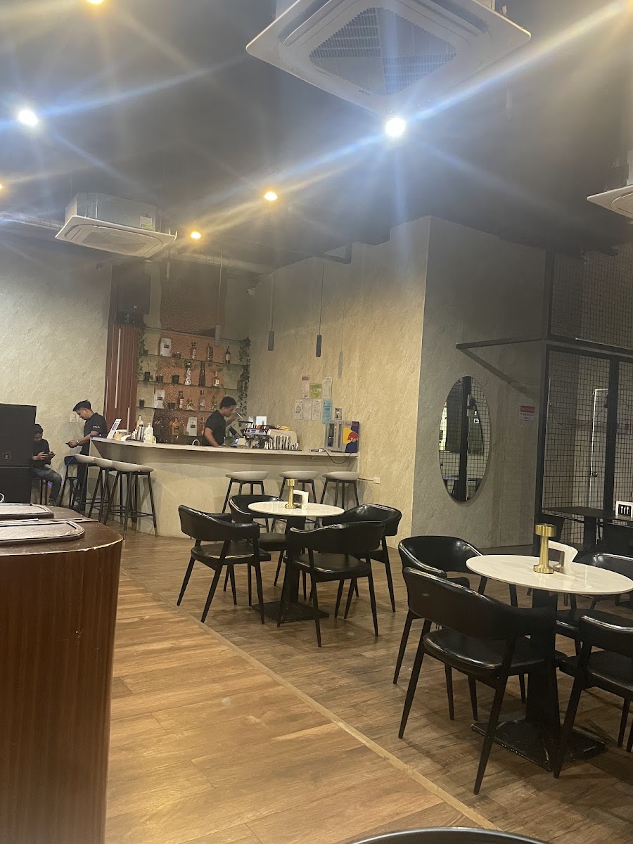 Where Cafe & Bar