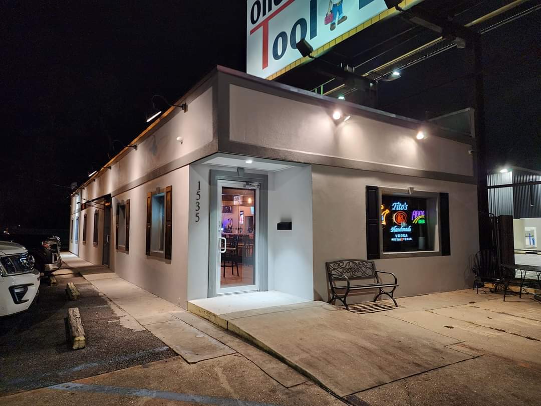 Whiskey Bar & Grill