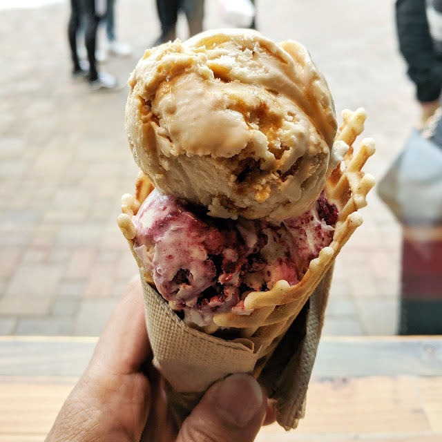 Chai Honeycomb and Blackberry