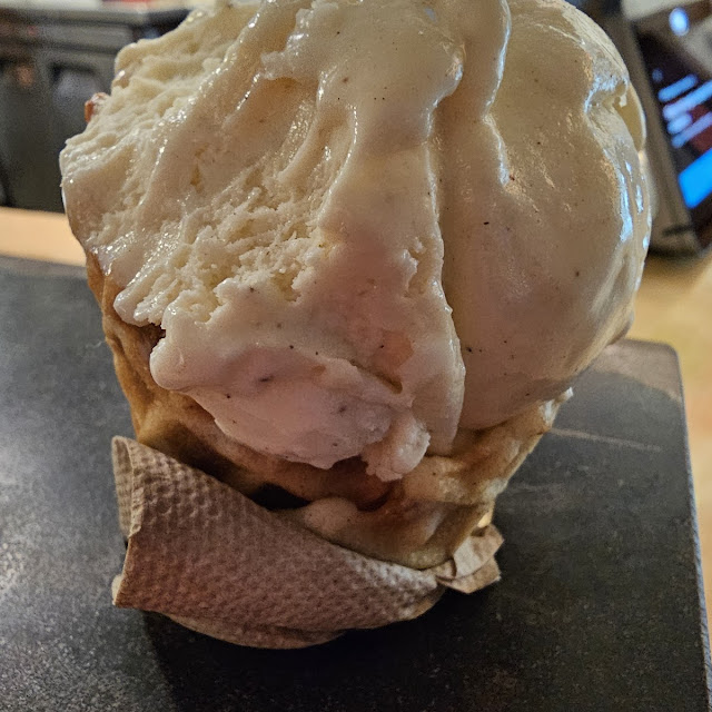 Eggnog Ice Cream