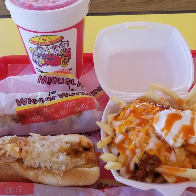 Kraut Dog and Fry Delight