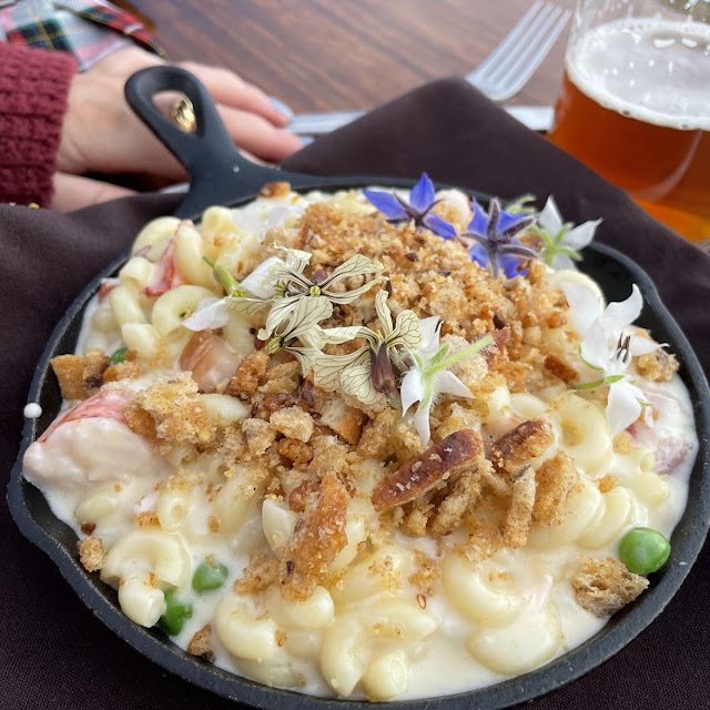 Lobster Mac N Cheese