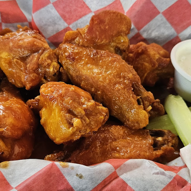 Wings Bone In