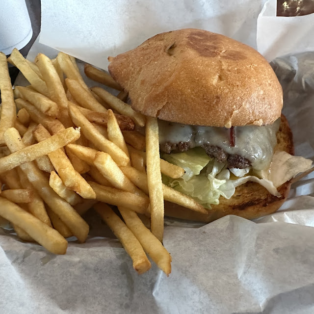 Burger & Fries