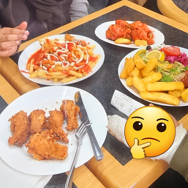Naga Chicken Wings with Chips