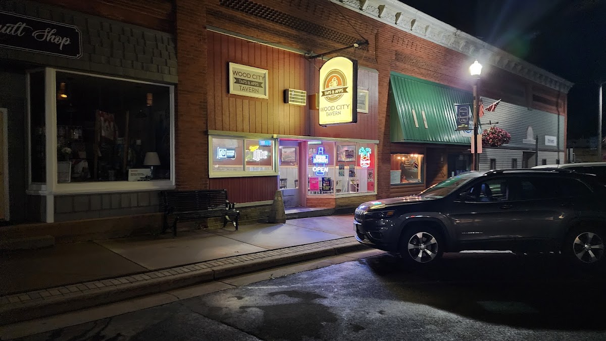 Wood City Tavern