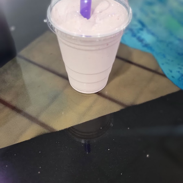 Strawberry Cheesecake Milkshake