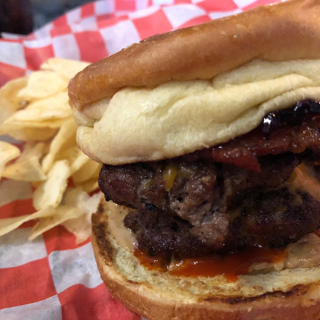 Bacon Sriracha Burger
