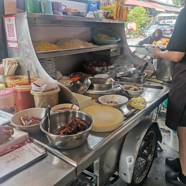 Hokkien Prawn Mee