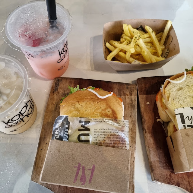 Toast Bebeledagan