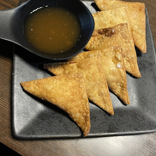 Crab Rangoon