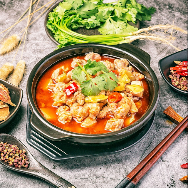 招牌火锅鸡 香辣 signature chicken hot pot