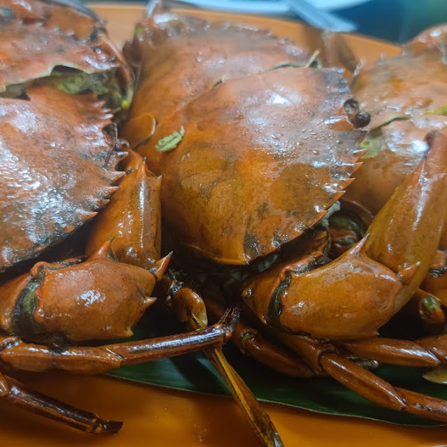 Salt Baked 'Pondan' Crab with Extra Egg