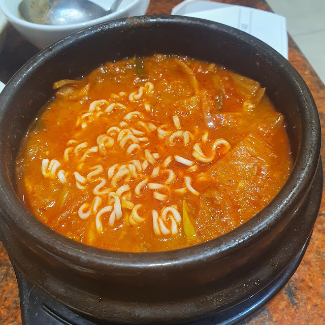 Kimchi Jjigae