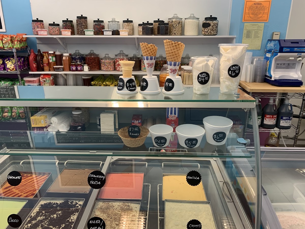 Yum Yum Ice Cream Shop