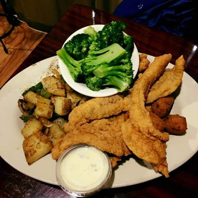 Alaskan Whitefish with Home Fries and Broccoli