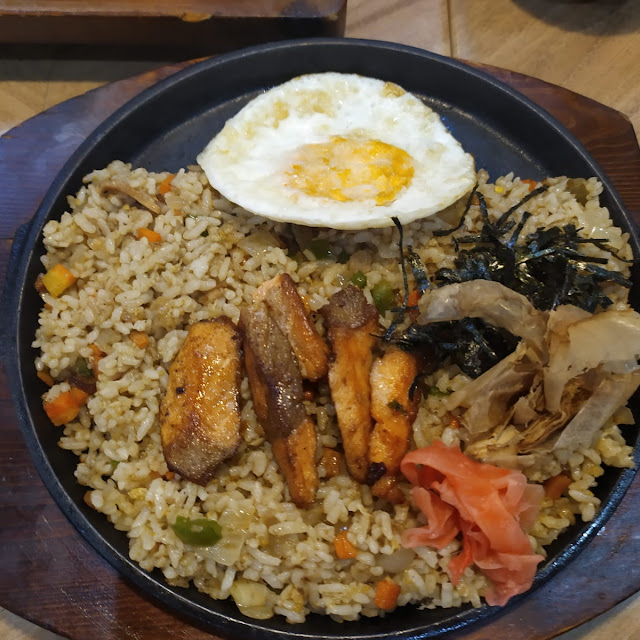 Salmon Yakimeshi
