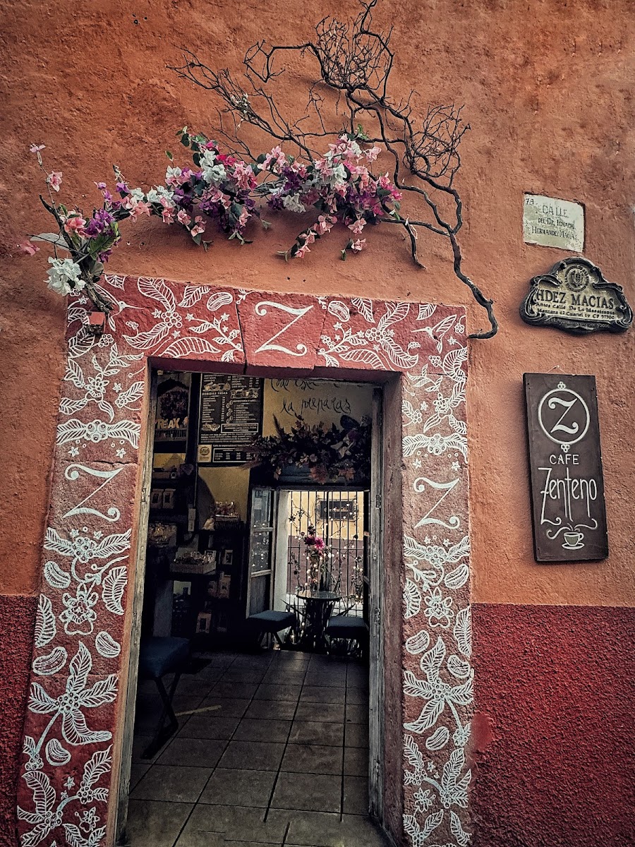 Zenteno Café