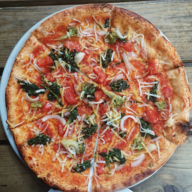 Zeus Pizza
