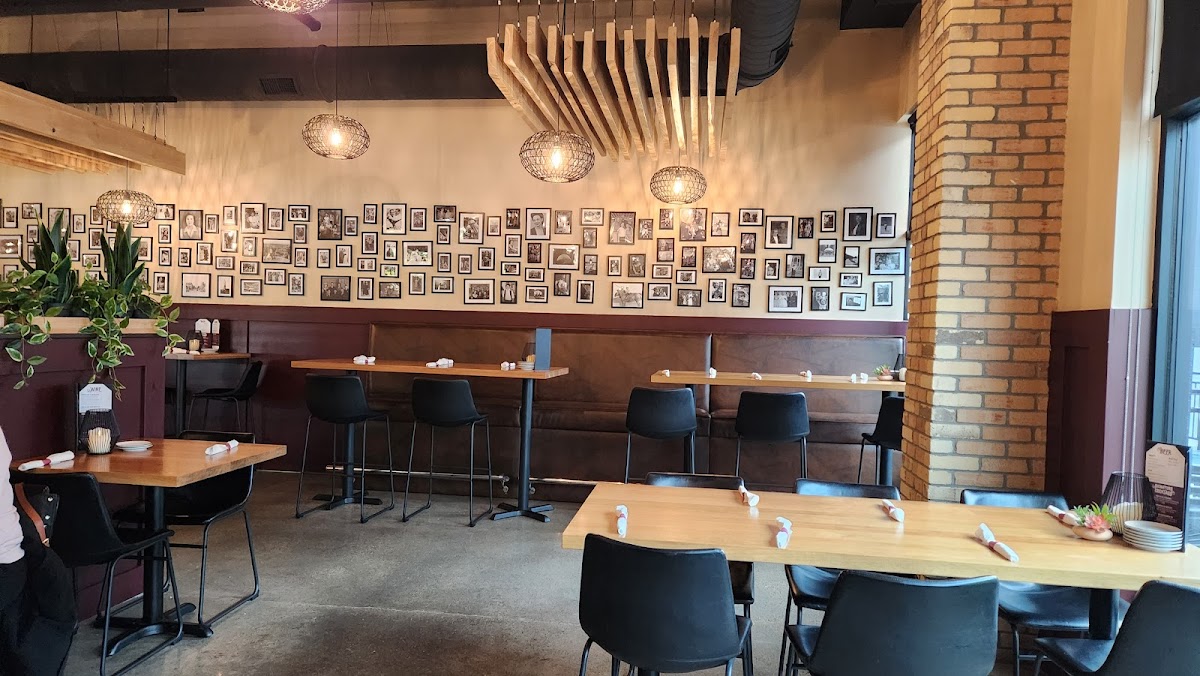 Ziti's Italian American