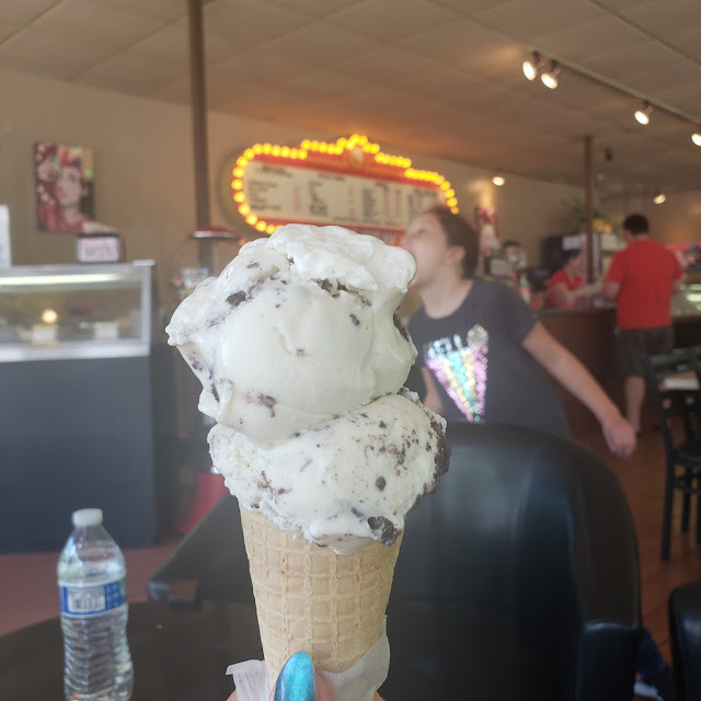 Single Scoop of Cookies and Cream Ice Cream