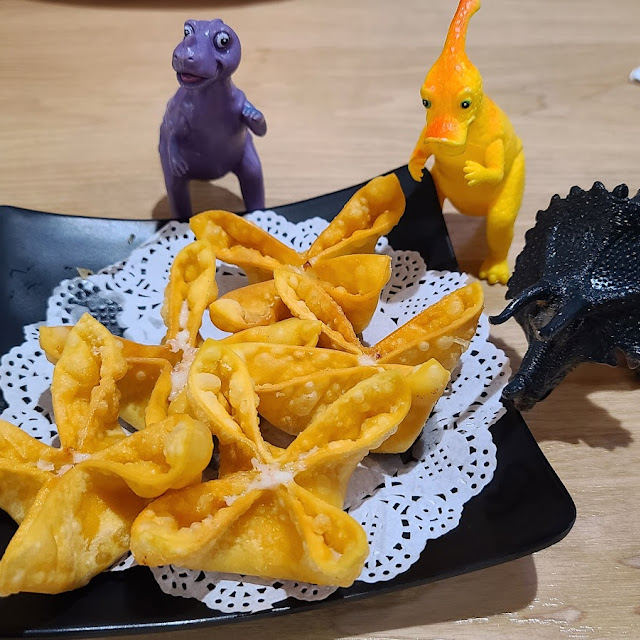 Crab Rangoon